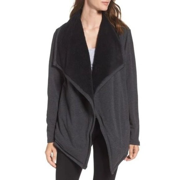 UGG Faux Shearling Wrap small open fleece jacket grey sherpa - Picture 1 of 14